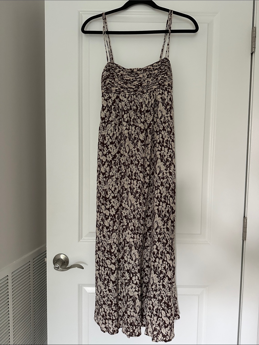 Abercrombie Floral Spaghetti-Strap Maxi Dress in Cream and Brown
